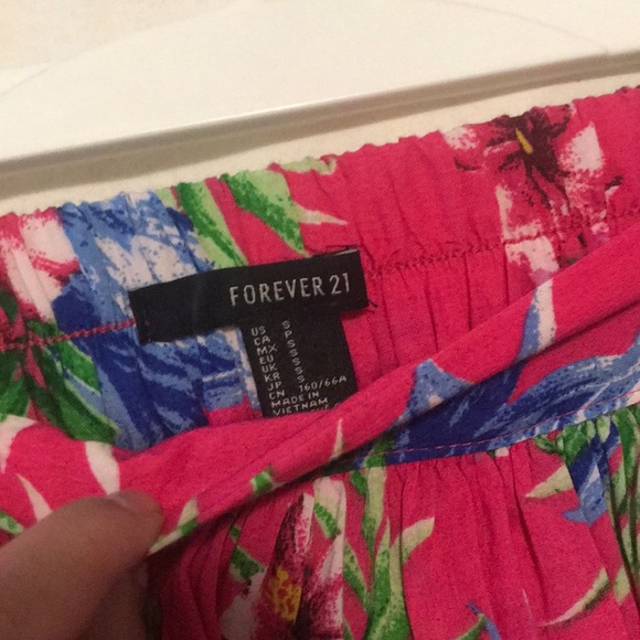 Forever 21 floral print skirt - Picture 5 of 5